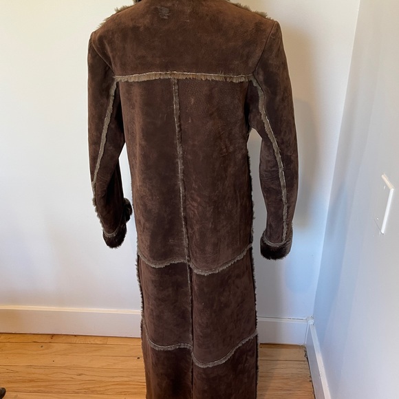 Sold : Ladies Suede full length Duster coat W/fur lining (size M) - Picture 11 of 11